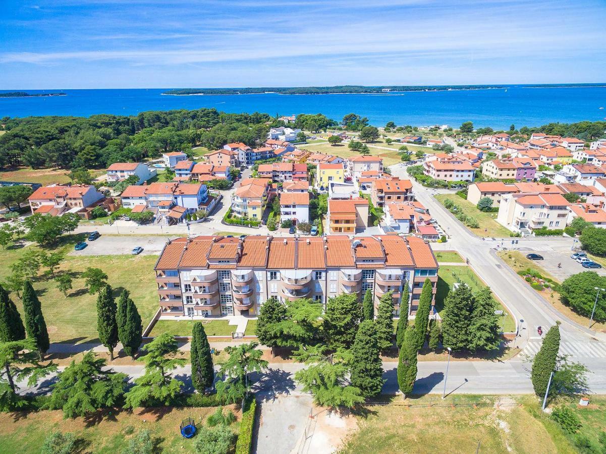 Adriatic Apartments Fažana Buitenkant foto